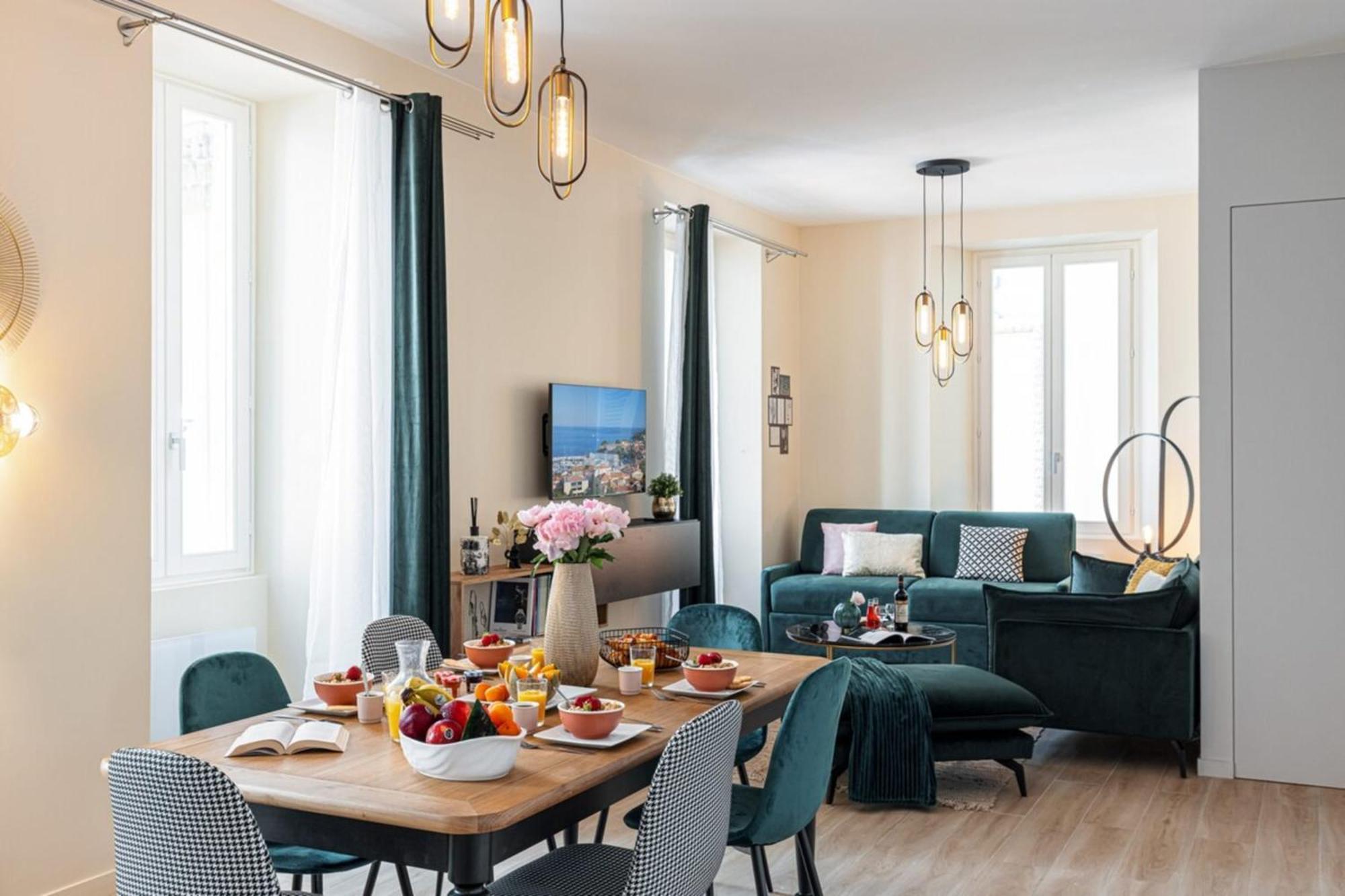 Gesu - 2 Bedroom In Old Town - Gesu Square Nizza